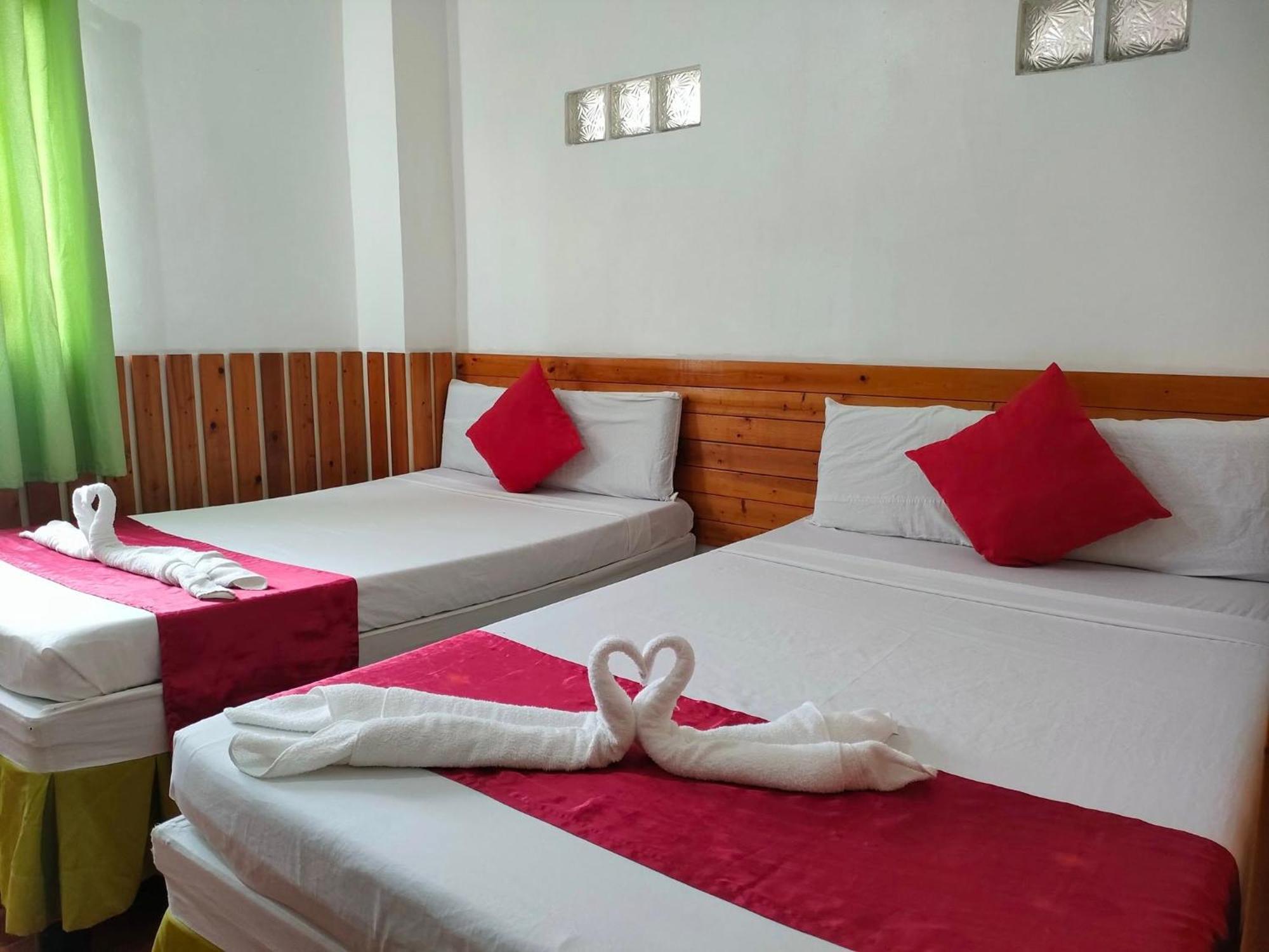Axis Pension Hotel Lapu-Lapu City Exterior photo